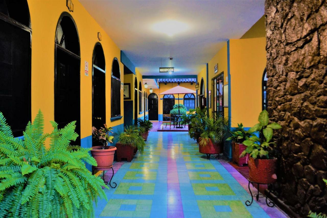 Hotel Delfín Comitán Comitan de Dominguez Exterior foto